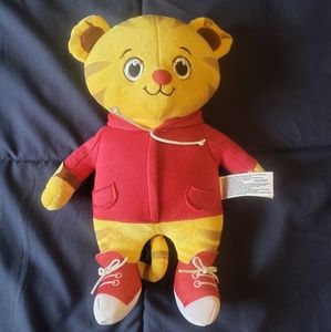 Daniel Tiger sings and talks EUC
